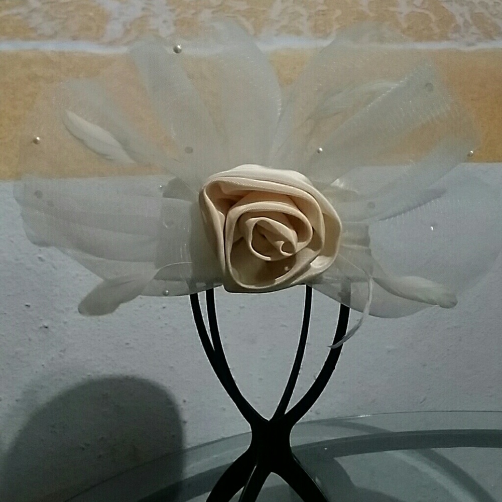 Off White Satin Pill Box (Church/Derby)